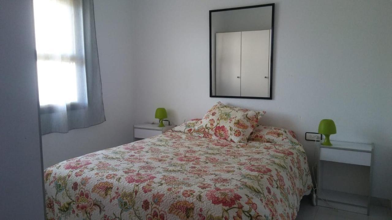 Cozzy flat in a quiet&nice area / Acogedor apartamento en zona tranquila y agradable Cambrils Exterior foto